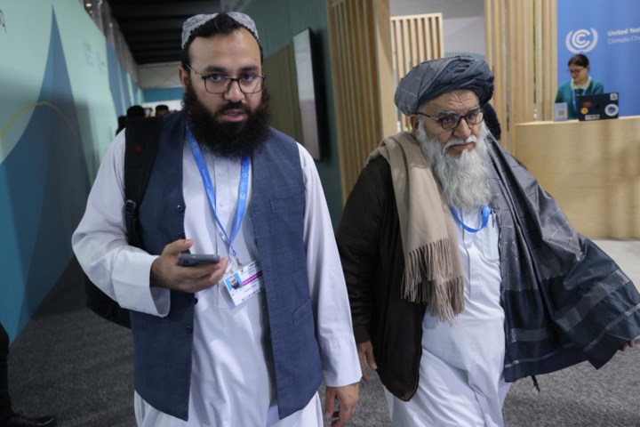 De taliban konden zelfs naar de klimaattop in Bakoe komen, en dat wringt